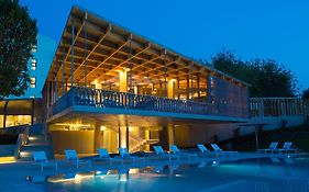 OZADI Tavira Hotel